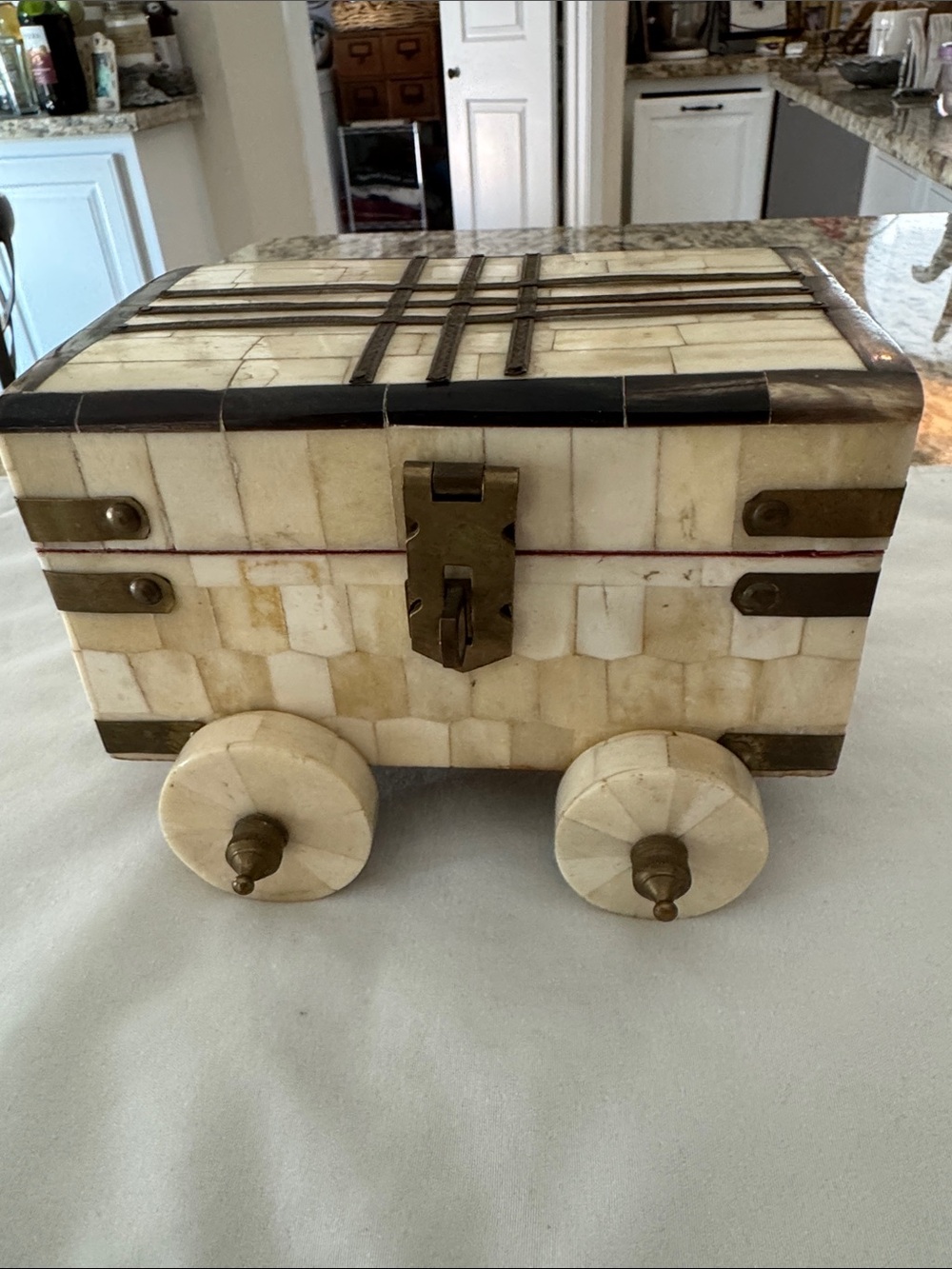 Vintage Handcrafted Mother of Pearl Trinket box on wheels